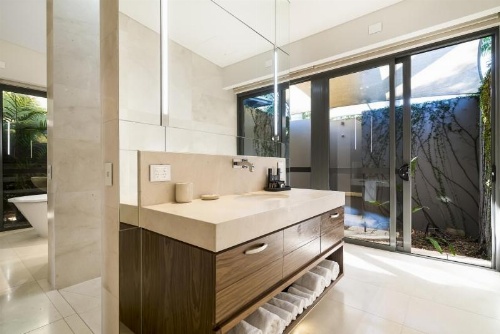 Mindil Beach Casino and Resort image 41